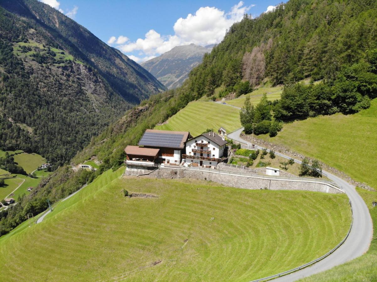 Unterversanthof - Grosse Ferienwohnung Fuer Bis Zu 6 Personen Naturns Eksteriør bilde